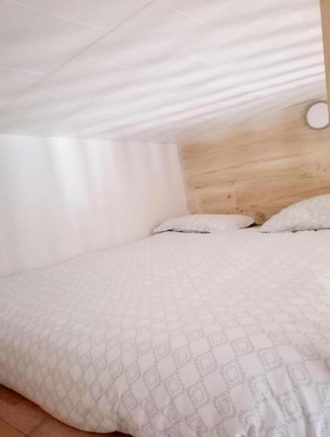Ruffec 14 2G Apartment Екстериор снимка