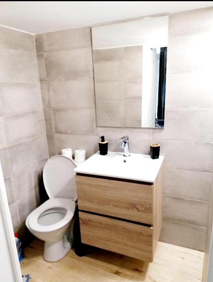 Ruffec 14 2G Apartment Екстериор снимка